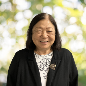 Headshot of Caroline Peters Belsom