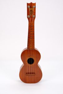 Kumalae Soprano, Style 4, circa 1918 ʻUkulele