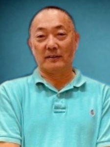 Headshot of Wade Shimabukuro, DAGS' new Maui District Office manager